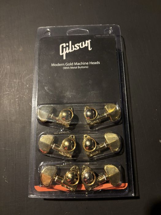 Gibson Knobs &  Grover machine heads / Gold