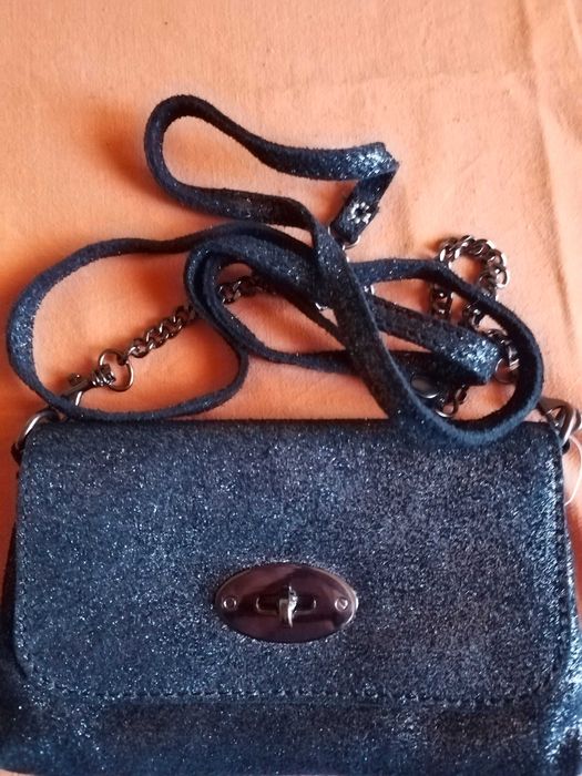 Gentuta de umar, piele naturala, de la:  made in Italy! Ca nou