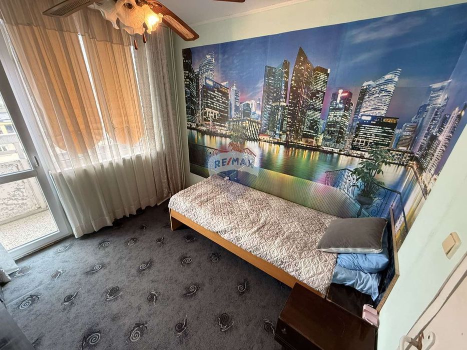 Продава се Тристаен апартамент в Варна, Червен площад - 85 кв.м за 3283 €/кв.м - Снимка #4