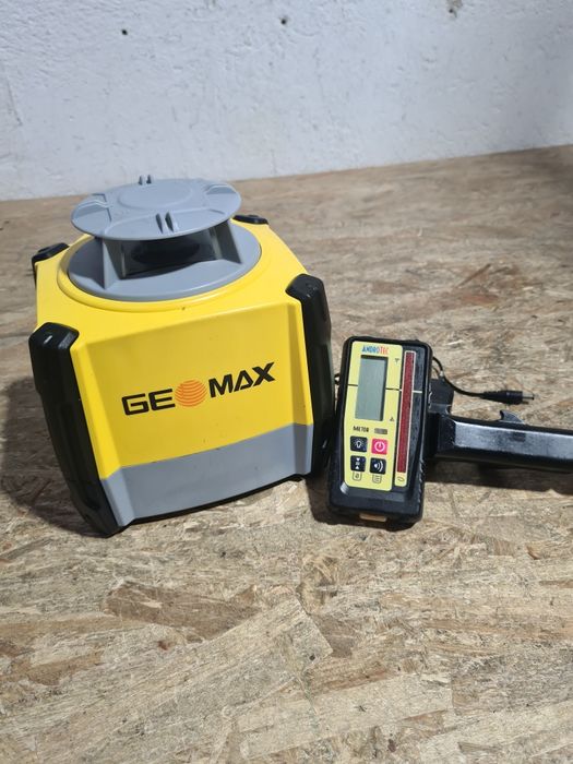 Laser profesional rotativ Geomax zone 20H