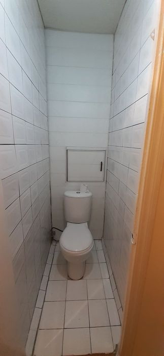 Срочно 2 хонали квартира сотилади