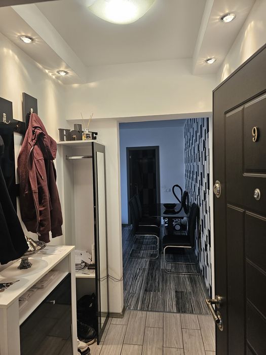 APARTAMENT 50 mp+parcare in fata blocului