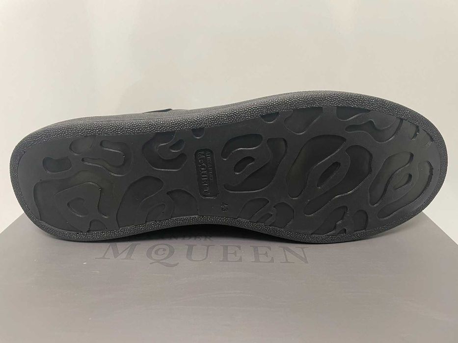 Нови мъжки обувки от естествена кожа Alexander Mcqueen  размер 43