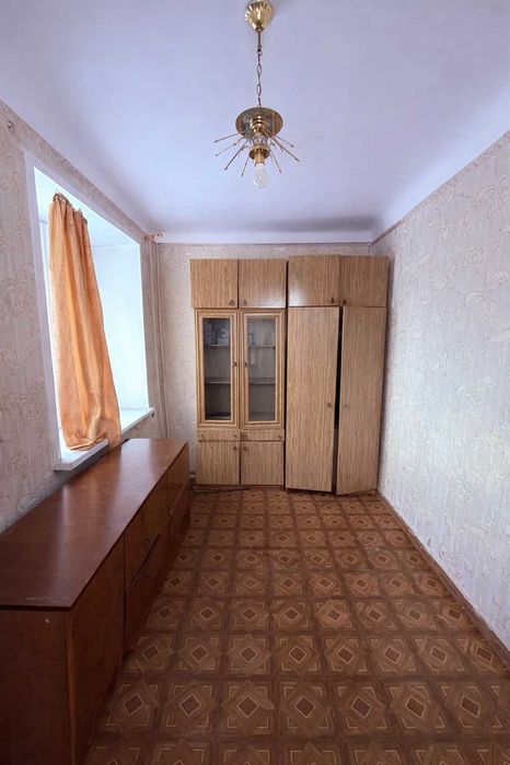 Продается 2-комнатная квартира