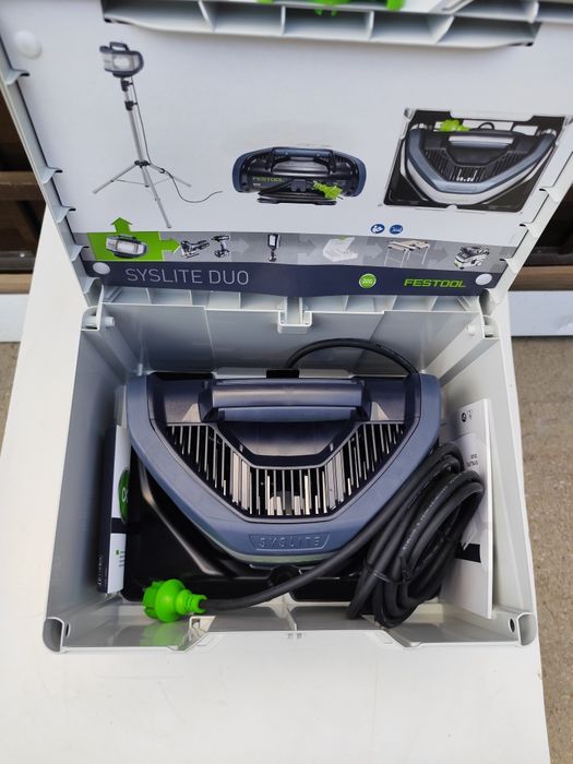 Нов прожектор Festool Syslite Duo