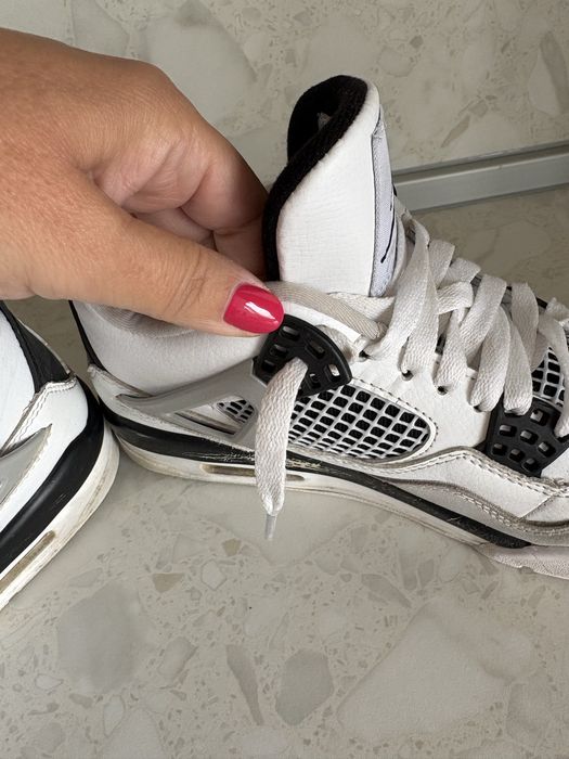 Кецове Jordan,  номер 40