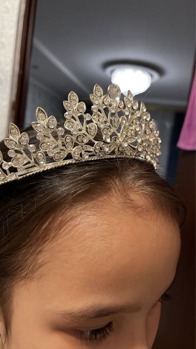 продам букет невесты и корону)