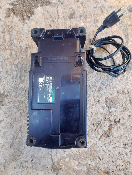 Зарядно за Festool SCA 8