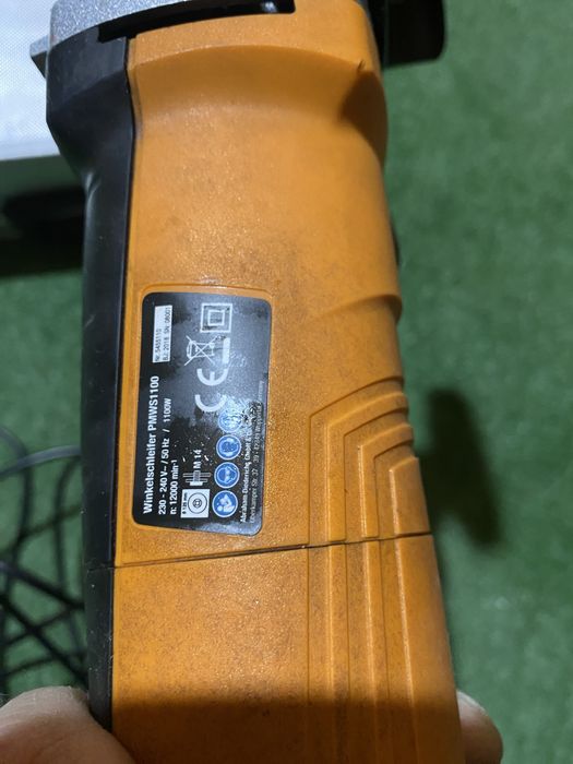 polizor unghiular model PMWS1100 cu o putere de 1100W