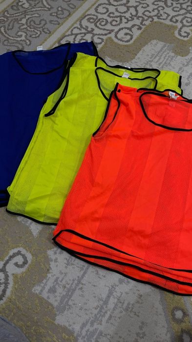 Накидки,манишки фудбольная