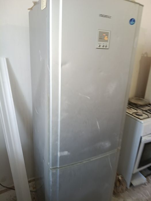 Холодильник 2 камерный