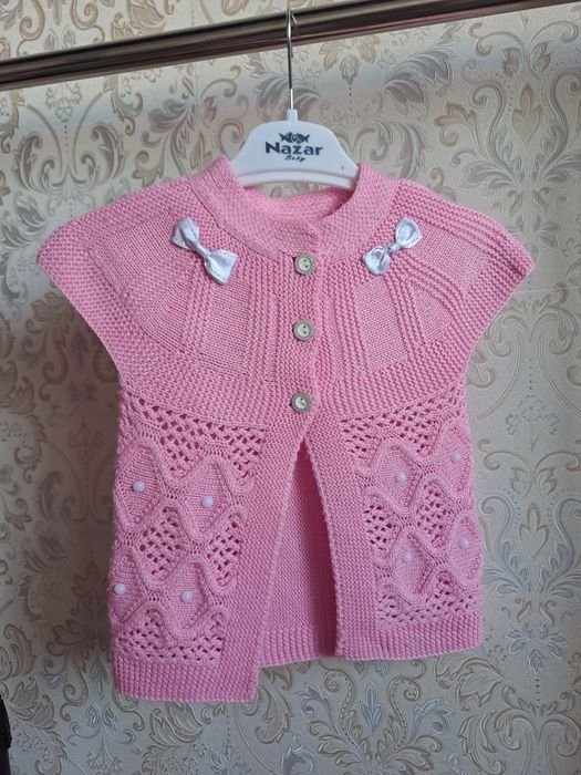 Безрукавка, жилетка для девочки