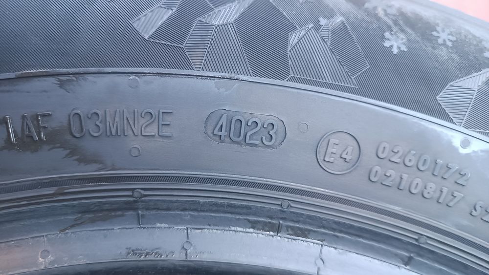 215/65/16 Semperit Дот 4023