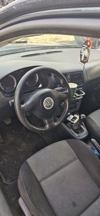 VOLKSWAGEN Golf 2003 — imagine 5