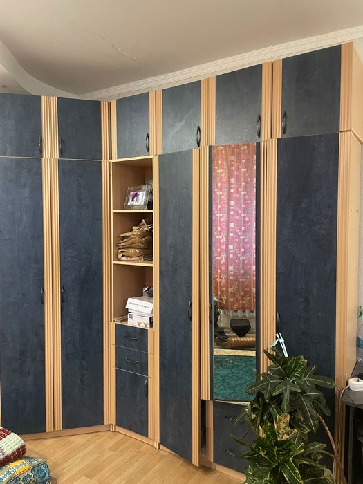 Шкаф угловой для детской комнаты