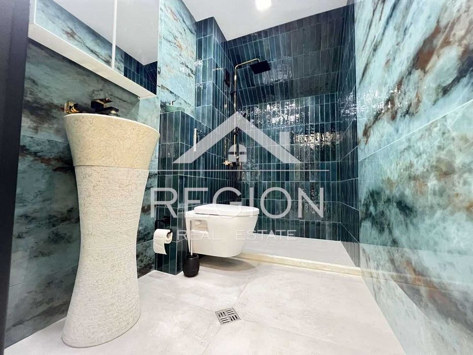 Дава се под наем Четиристаен апартамент в Варна, м-т Евксиноград - 230 кв.м за 2500 € - Снимка #17