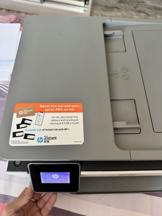 HP OfficeJet 8012e – Imprimantă Multifuncțională Wi-Fi