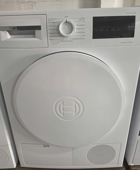Bosch WTH8300DFR е сушилня с термопомпа от серия Bosch Serie 4 с капацитет 8 кг