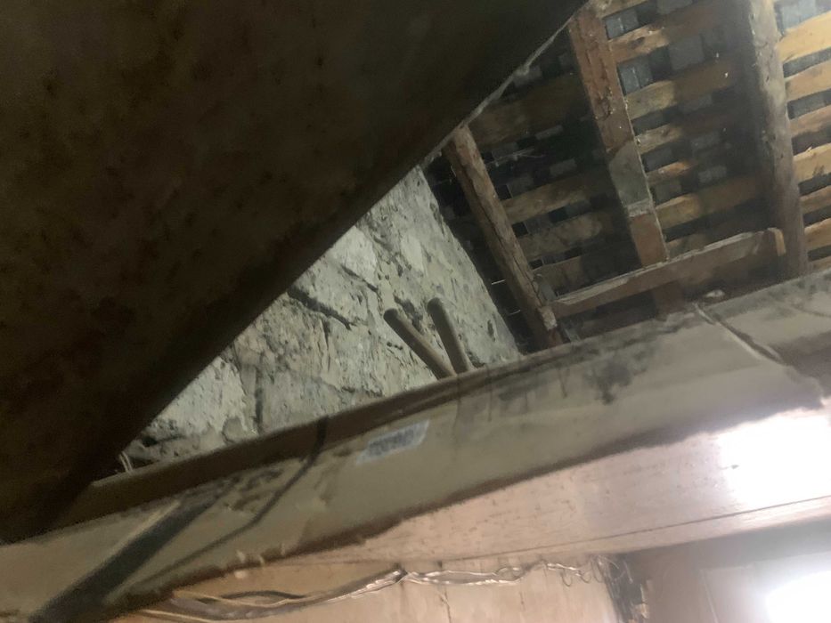 Сдам гараж на востоке