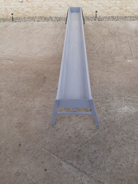 EXECUTAM  Hranitoare animale sali de muls mecanizate adapatoare oi vac