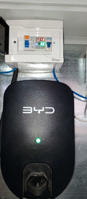 Установка зарядное устройство для электромобиль byd
