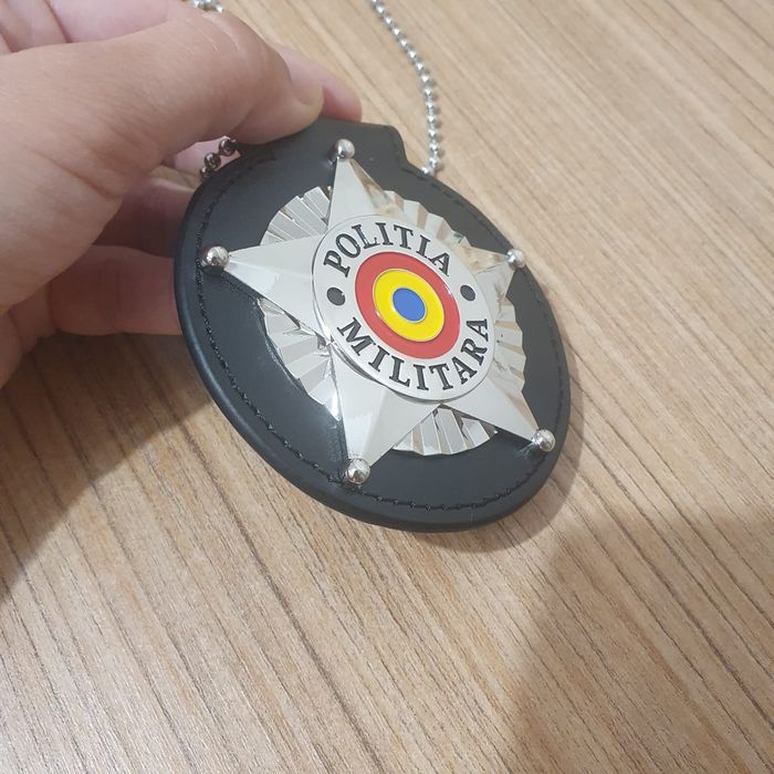 Insigna butaforie P M