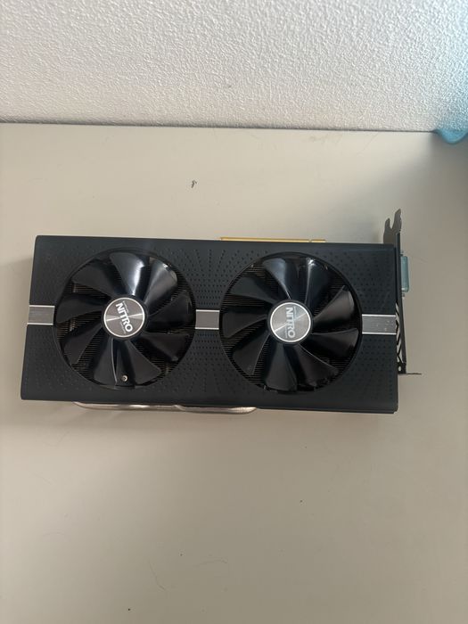 Placa video 4 gb / GDDR5/ 256 bit Radeon RX570