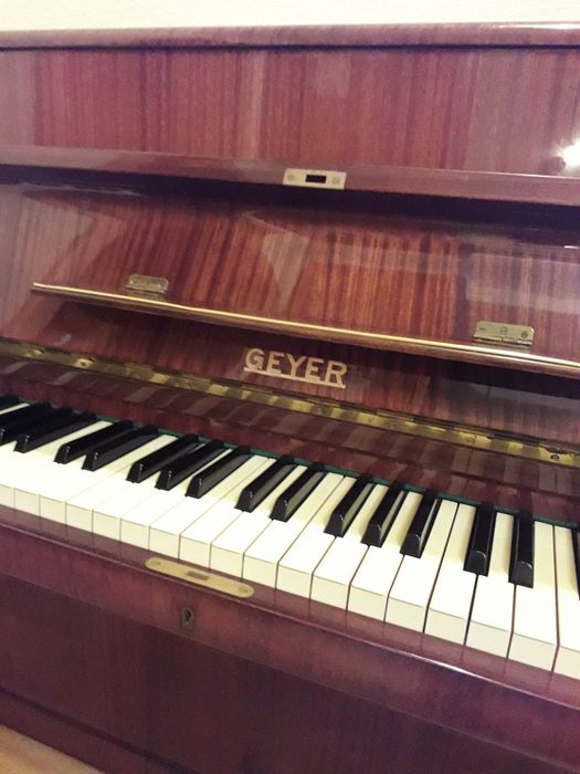 Пианино GEYER немецкое