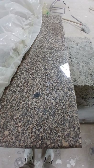 Gold granit  arzon va sifatli