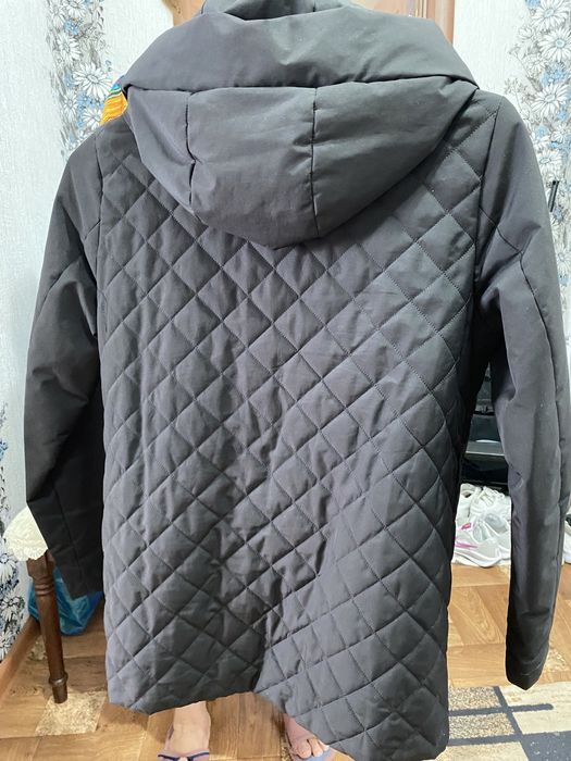 Продам осенюю куртку !