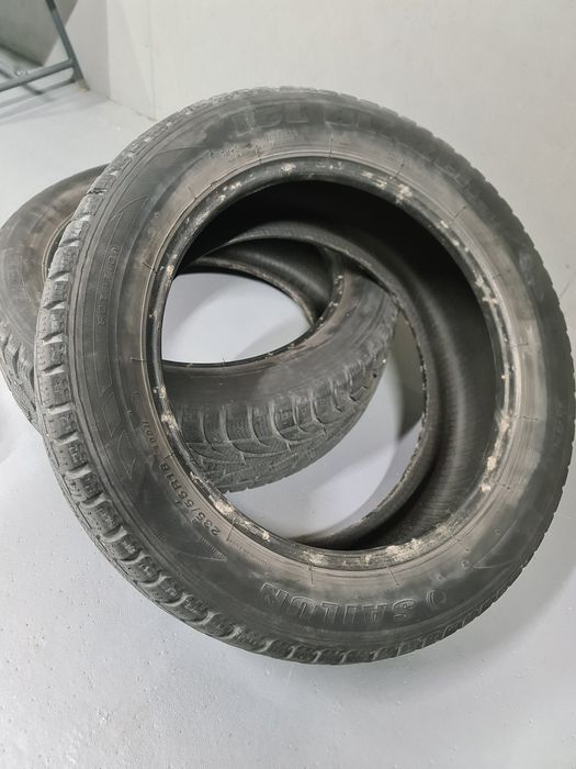235 55 r18  4 bucati  350 lei