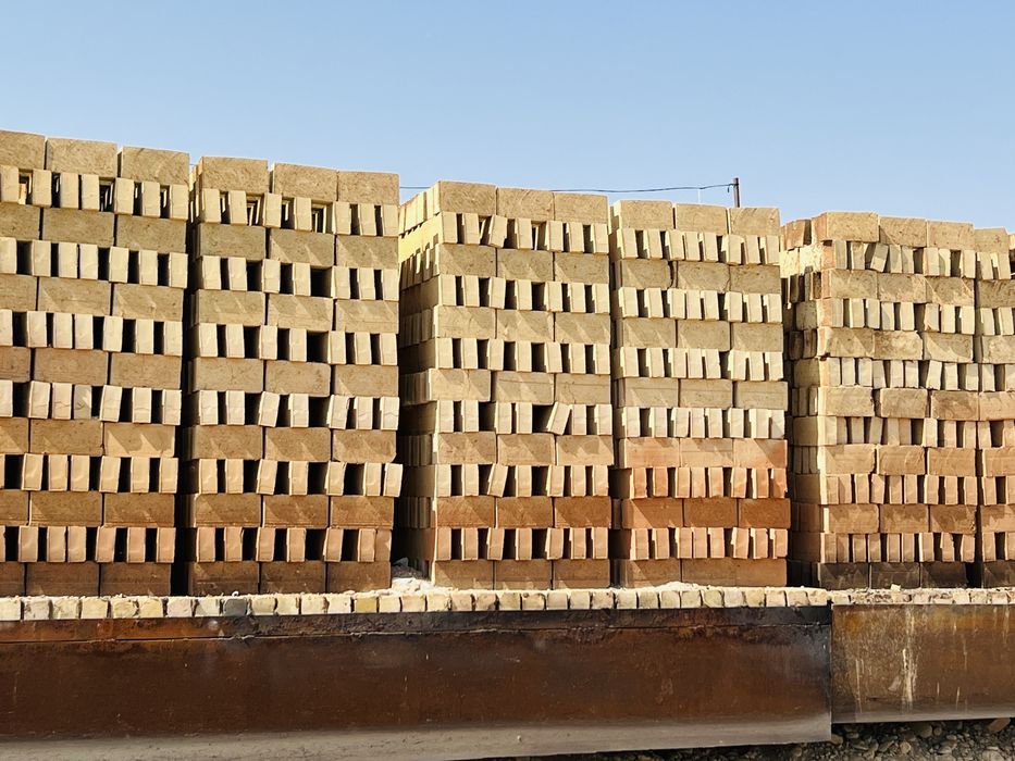 Қурлық кирпштері