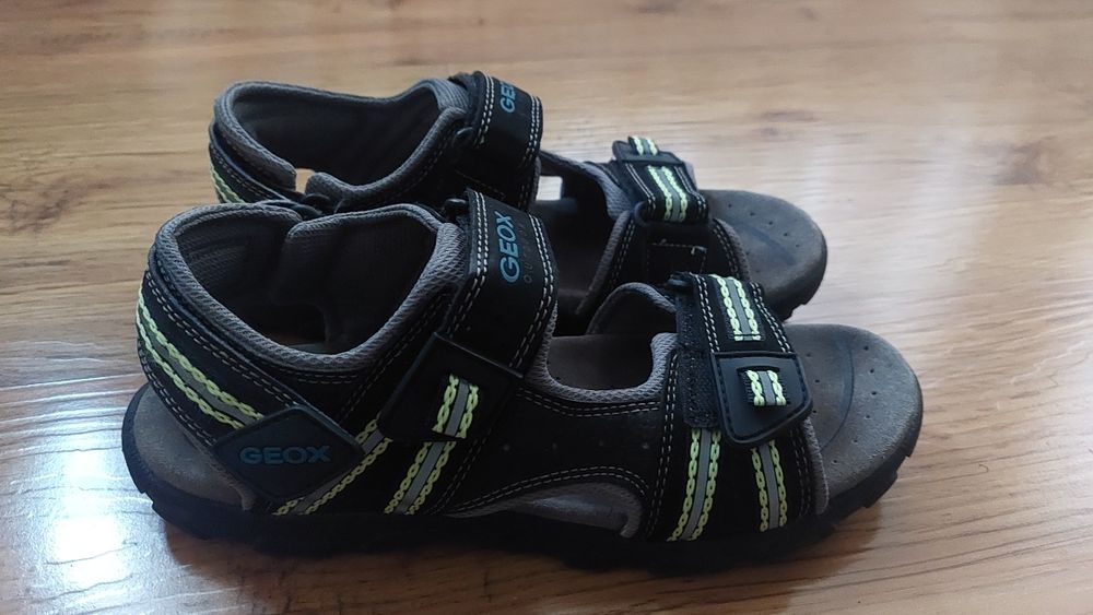 Сандалии от GEOX.