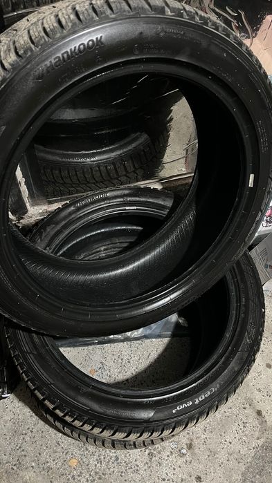 Гуми Hankook winter 245/45/20 като нови