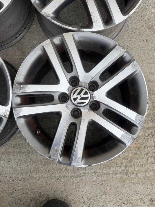 Jante aliaj R16 originale vw prindere 5x112