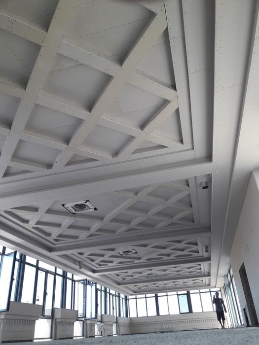 Гипсокартон, малярка ламинат ва кафель