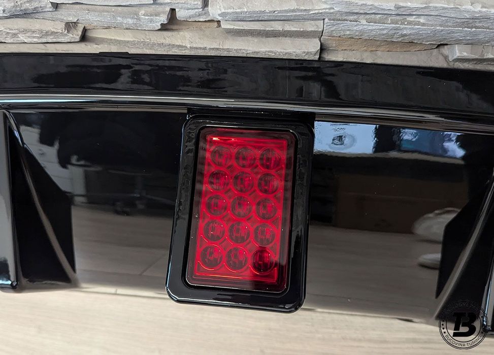 Difuzor Bara Spate compatibil cu BMW Seria 5 F10 F11 M5 LED Design