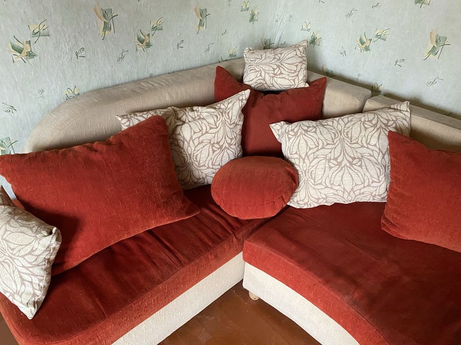 Ъглов разтегателен диван