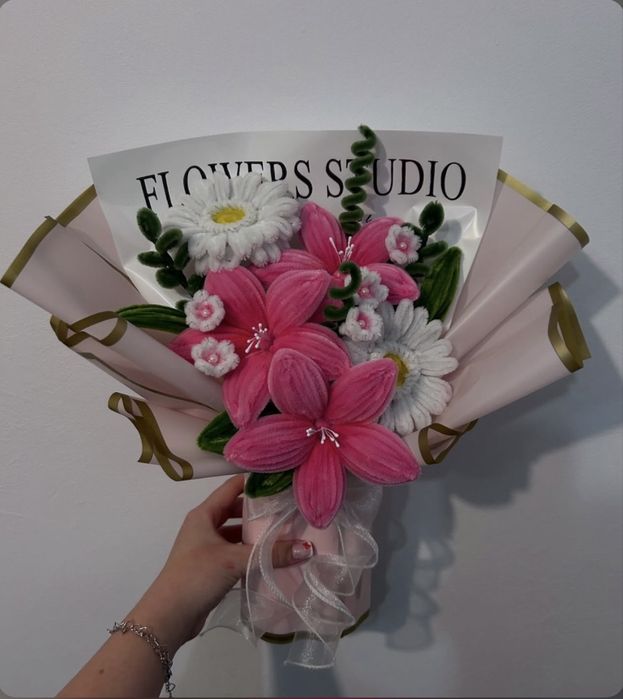 Buchete din sarma plusata