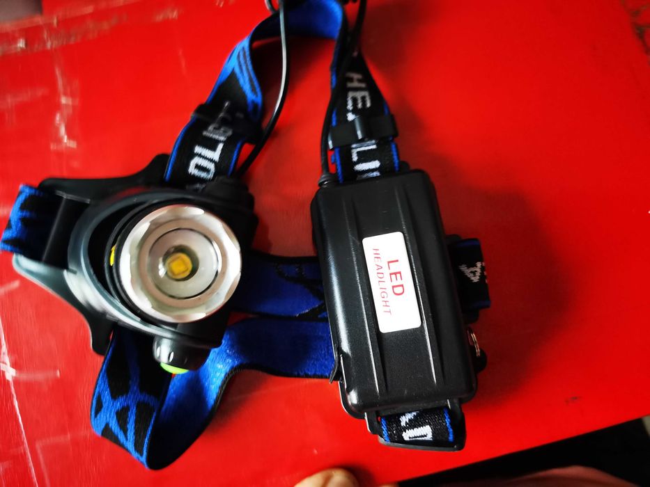 Продам налобный фонарь