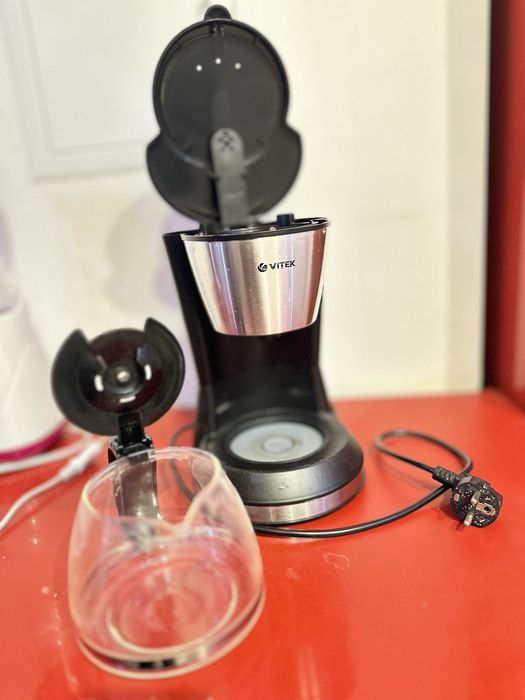 Кофеварка Vitek VT-1506 черный