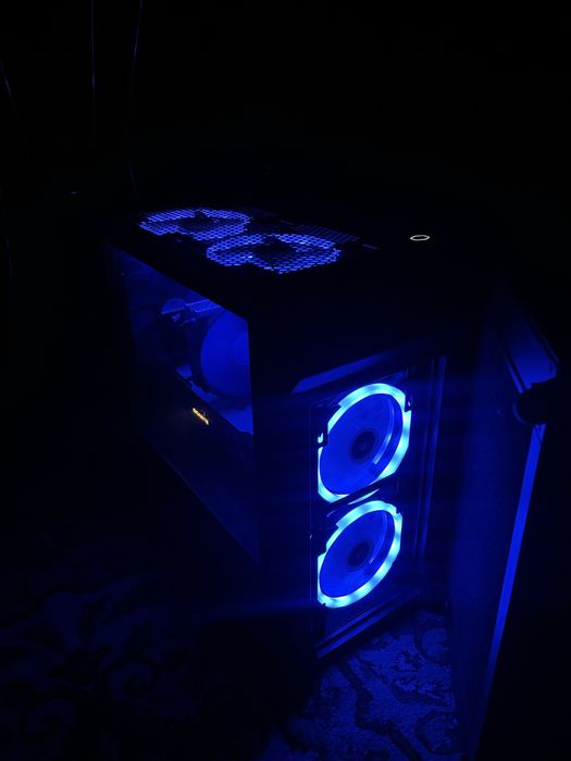 PC Desktop Stabil - Perfect pentru Utilizare Zilnica