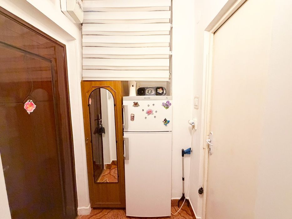 Vand garsoniera ,37mp,et 1 ,Confectii - Mai multe