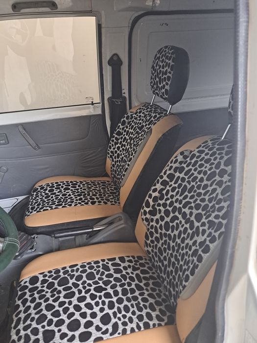 Дамас ван сотилади.