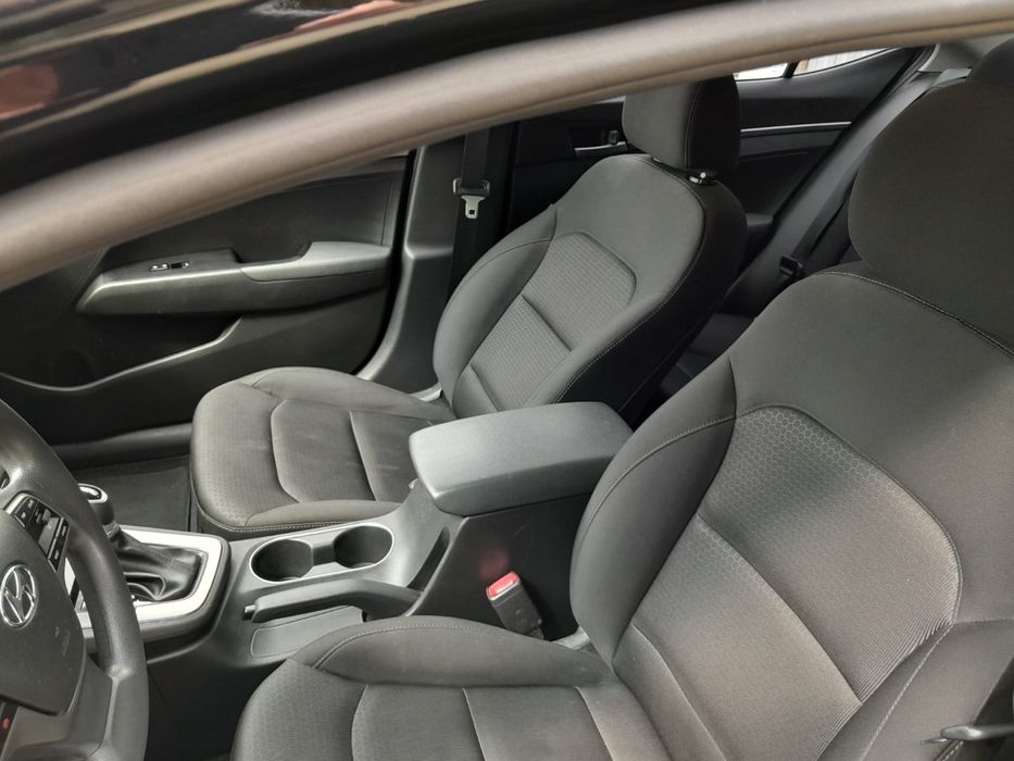 Продам Hyundai Elantra