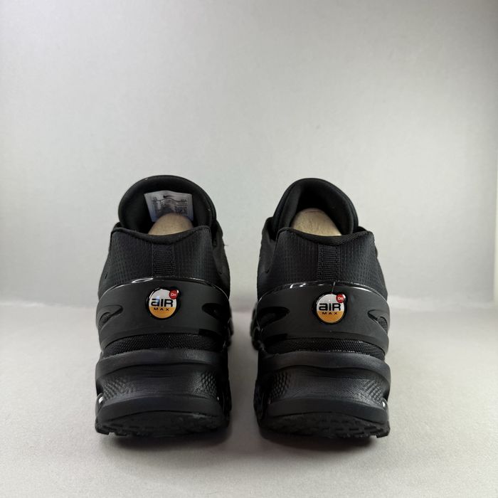 Nike Air Max DN8 "Triple Black"! НОВИ!