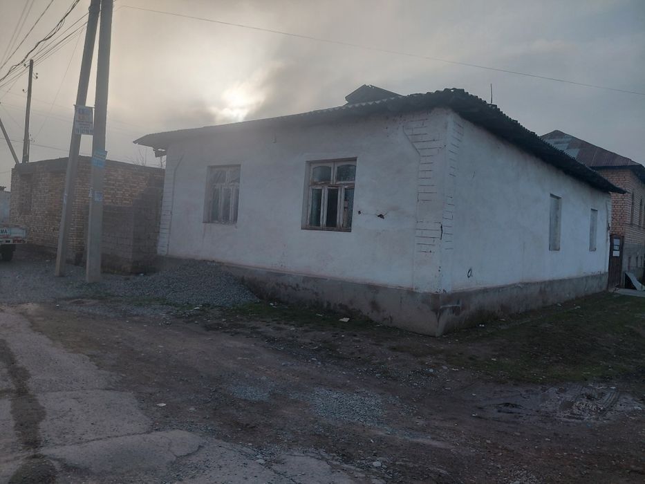 Уй сотилади 5.18соток