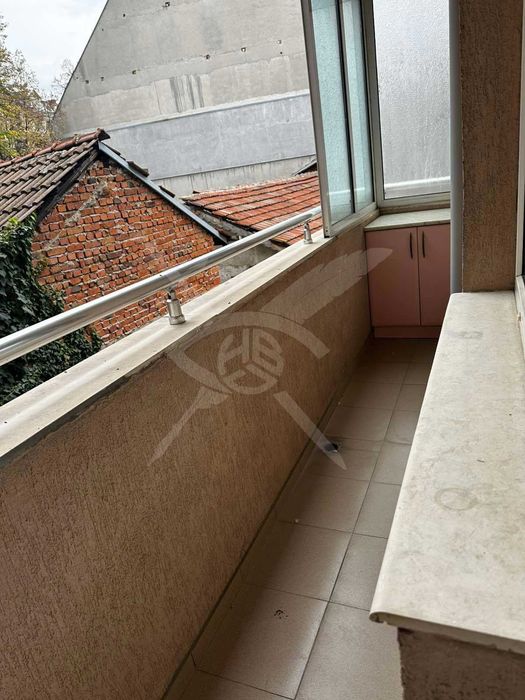 Дава се под наем Двустаен апартамент в Пловдив, Мараша - 70 кв.м за 498.27 € - Снимка #3