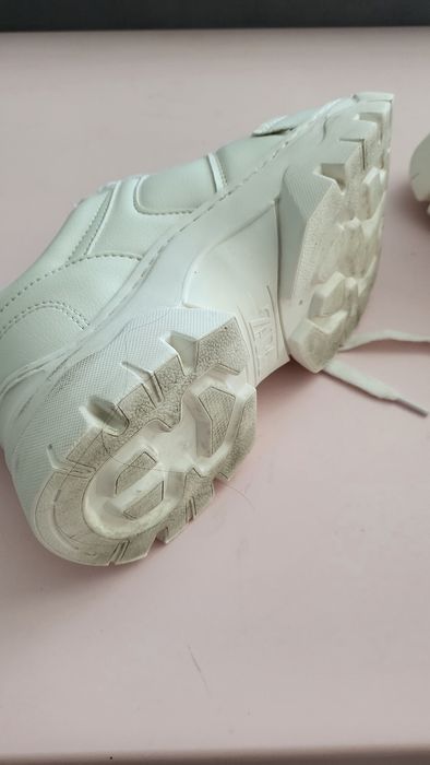 Маратонки Zara  бели