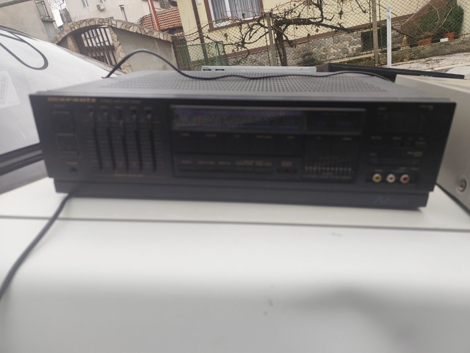 Продавам усилватели .